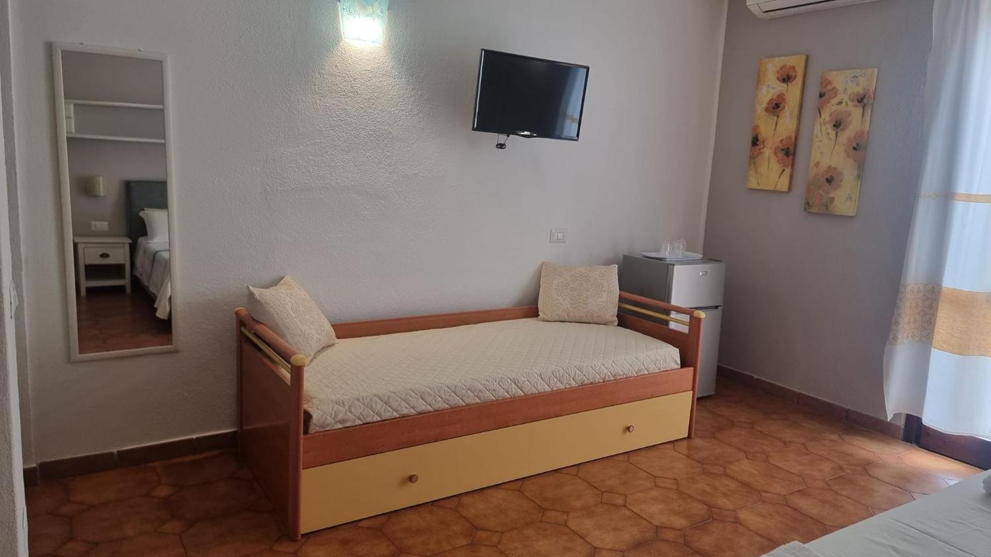 Il Piccolo Giardino Rooms & Breakfast Вилласимиус Экстерьер фото