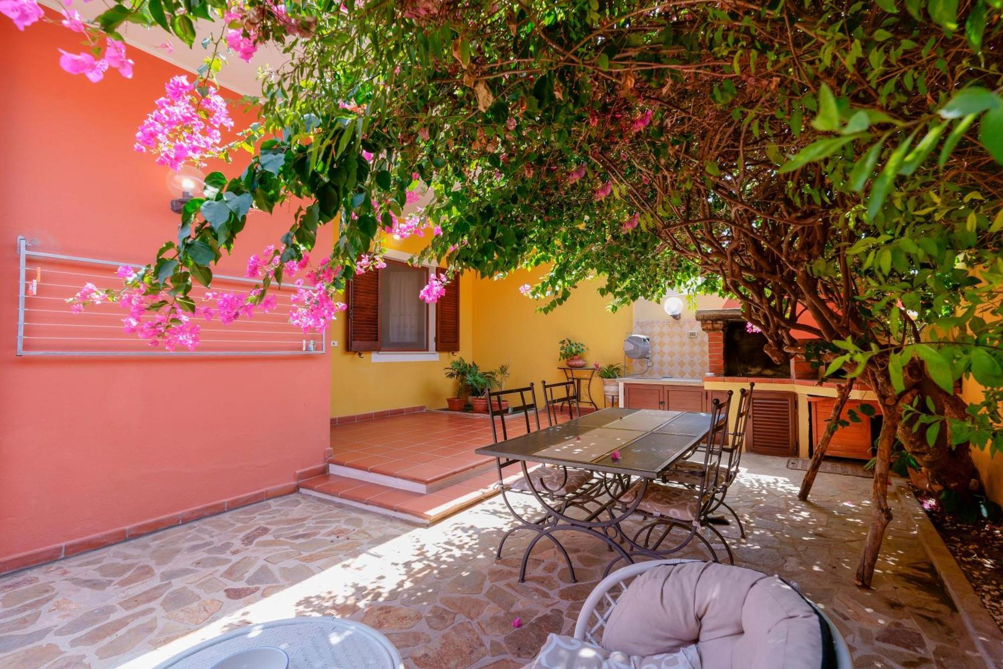 Il Piccolo Giardino Rooms & Breakfast Вилласимиус Экстерьер фото