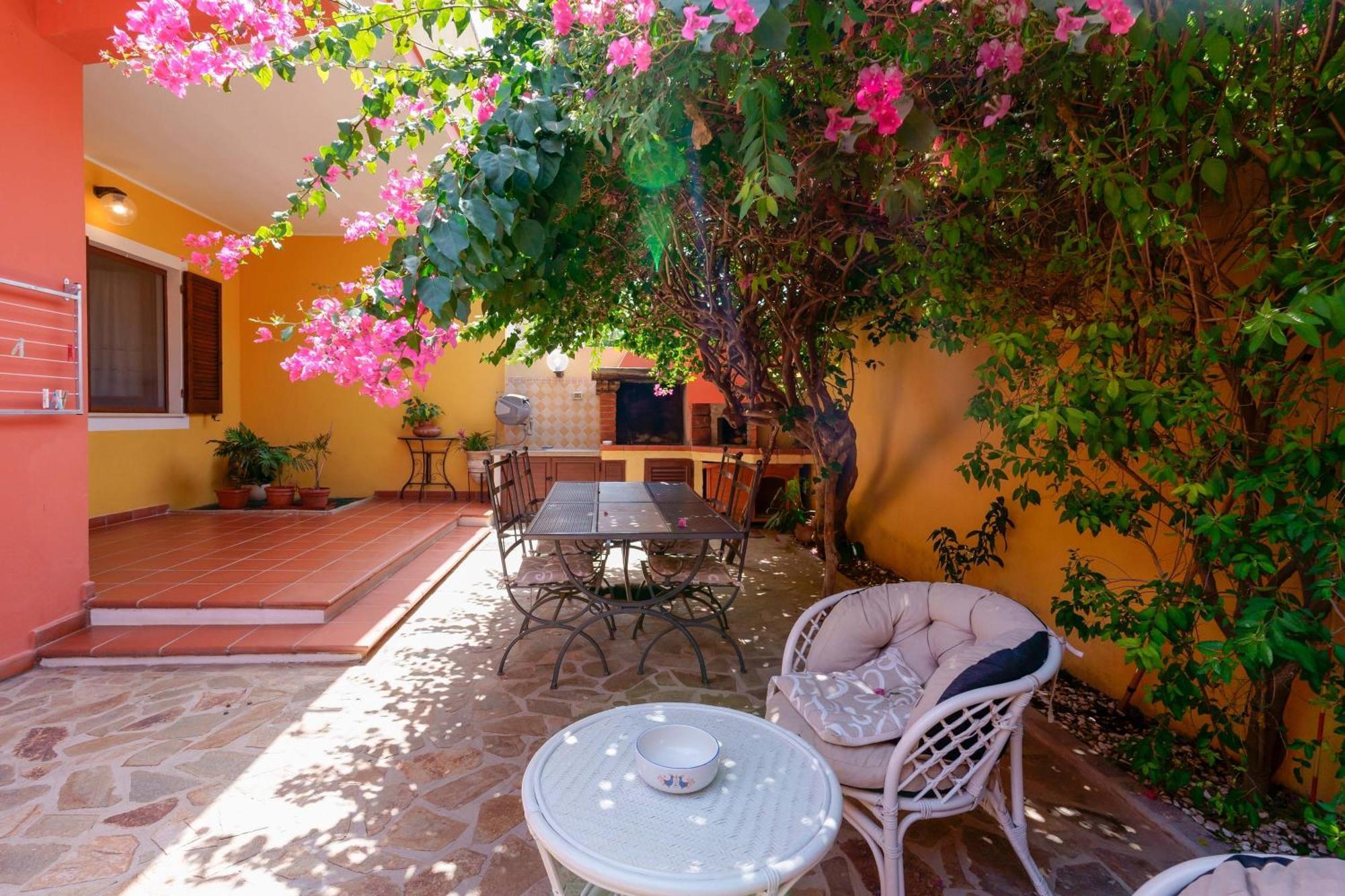 Il Piccolo Giardino Rooms & Breakfast Вилласимиус Экстерьер фото