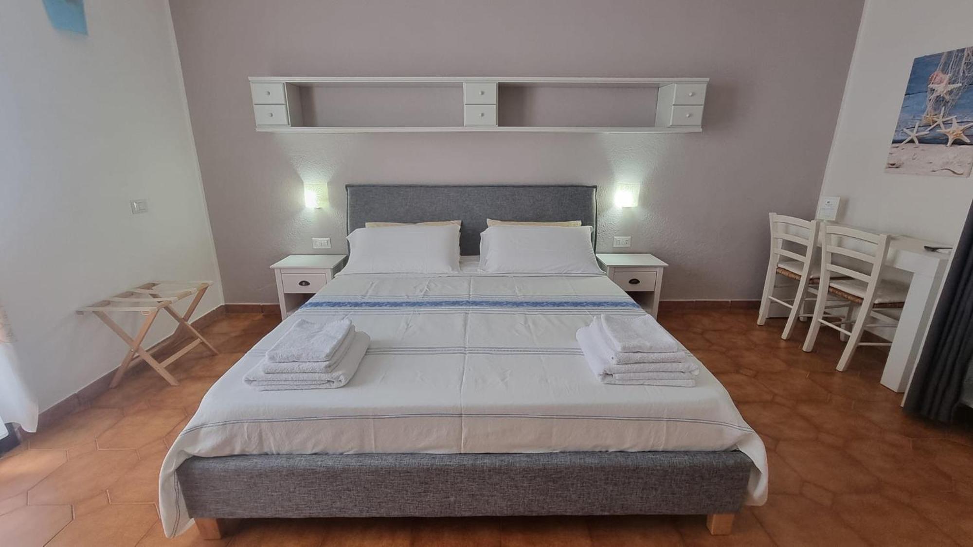Il Piccolo Giardino Rooms & Breakfast Вилласимиус Экстерьер фото
